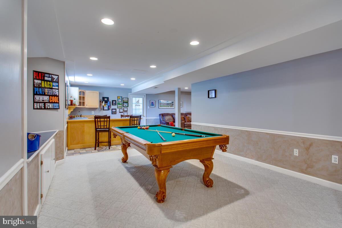 EDGEWOOD - Residential