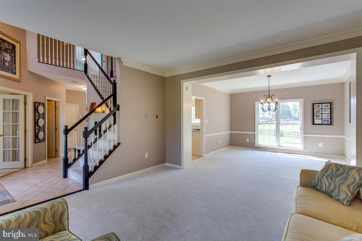 EDGEWOOD - Residential