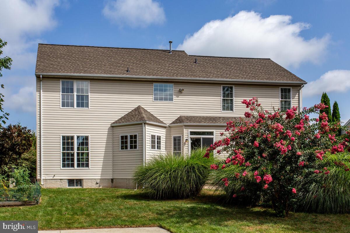 EDGEWOOD - Residential