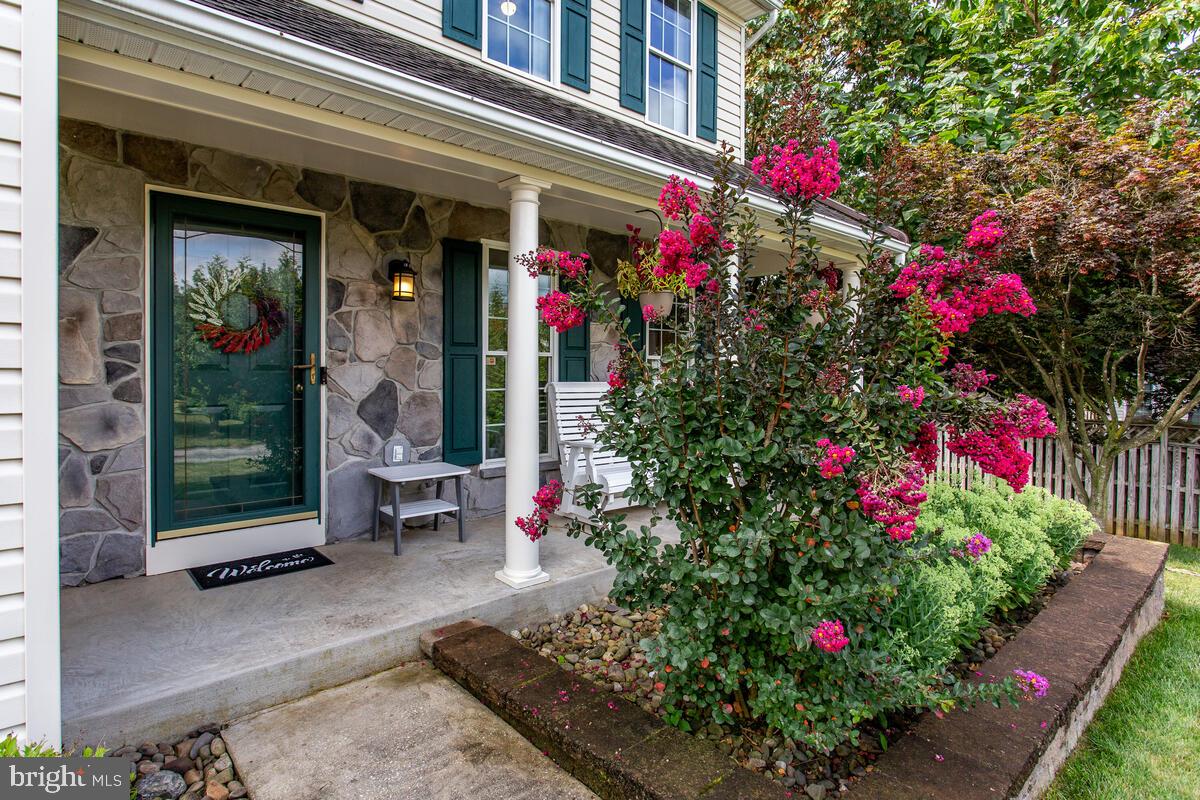 EDGEWOOD - Residential