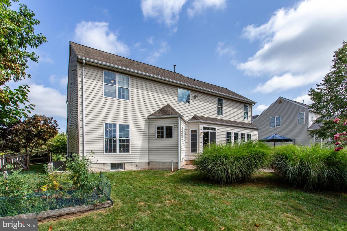 EDGEWOOD - Residential