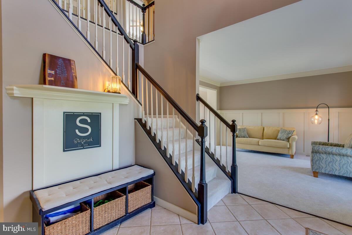 EDGEWOOD - Residential