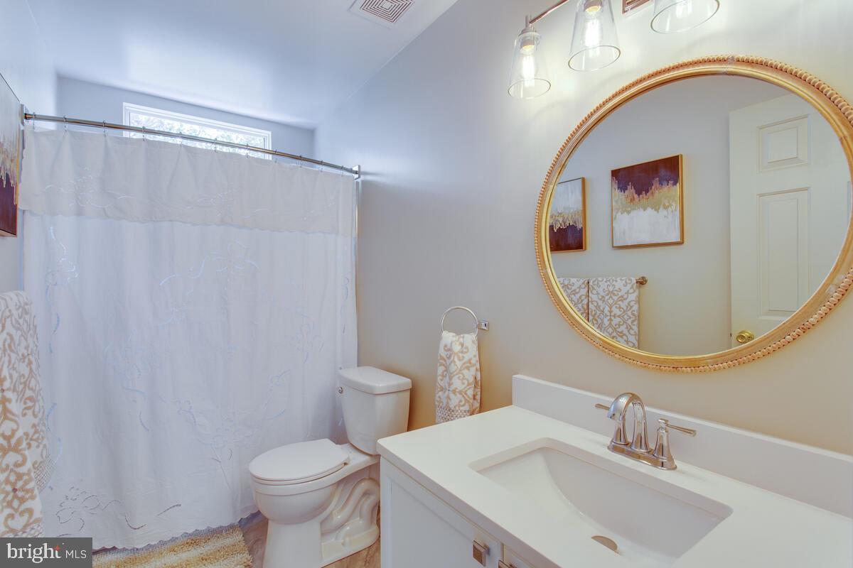 EDGEWOOD - Residential