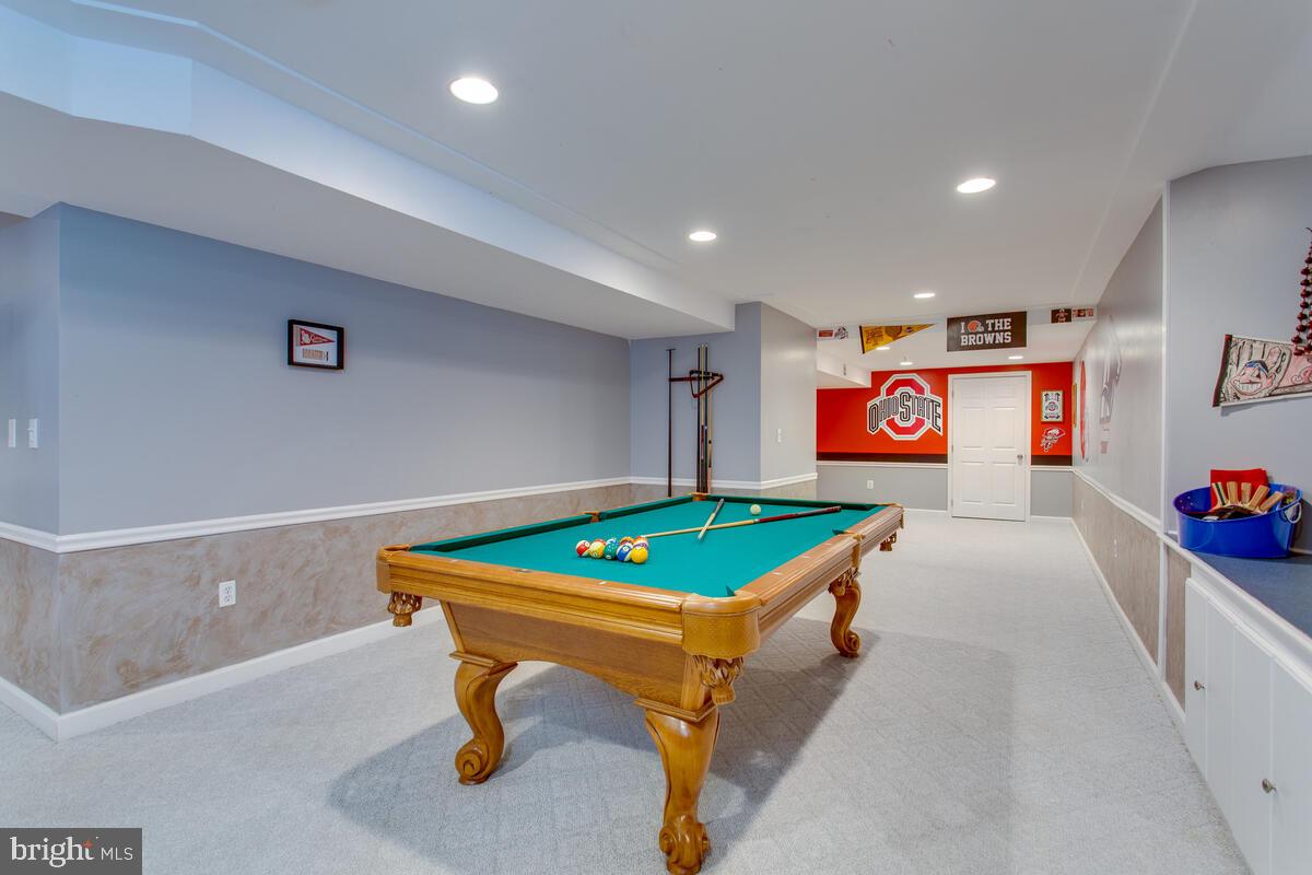 EDGEWOOD - Residential