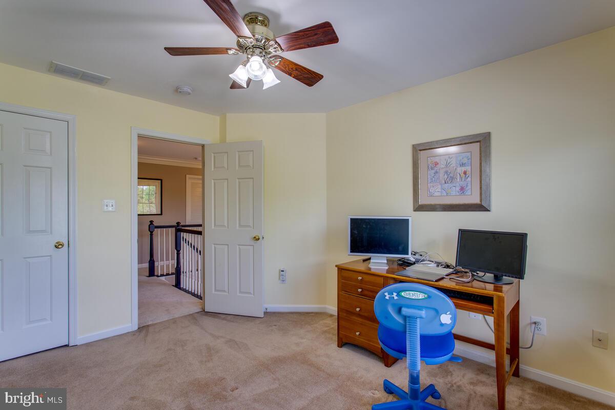 EDGEWOOD - Residential