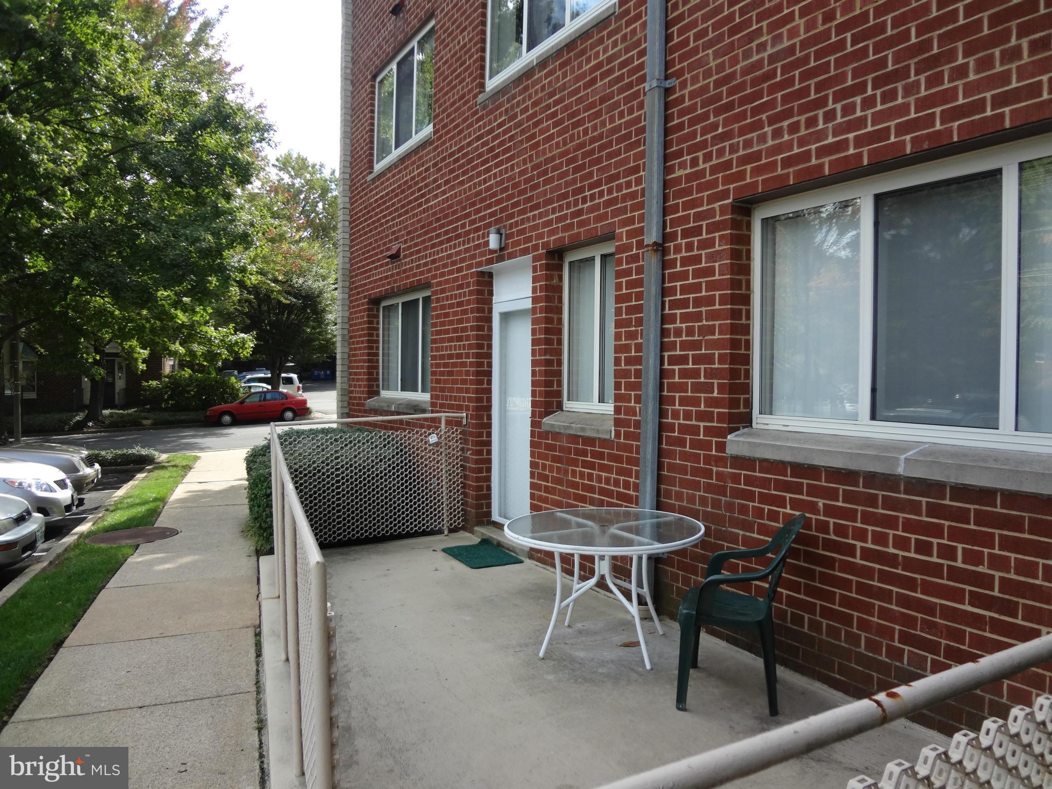 PARK TOWERS - Residential