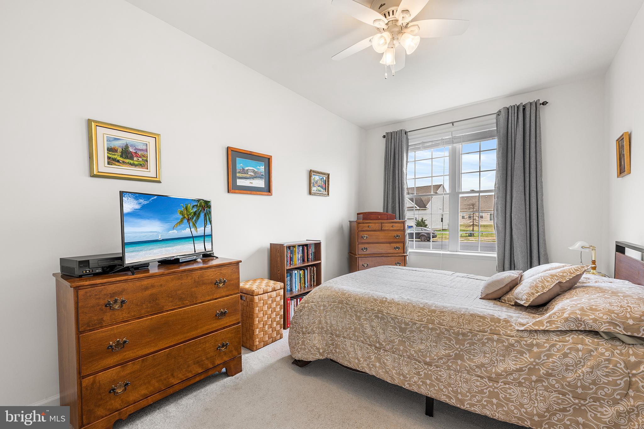 OLD FIELD VILLAGE - Residential