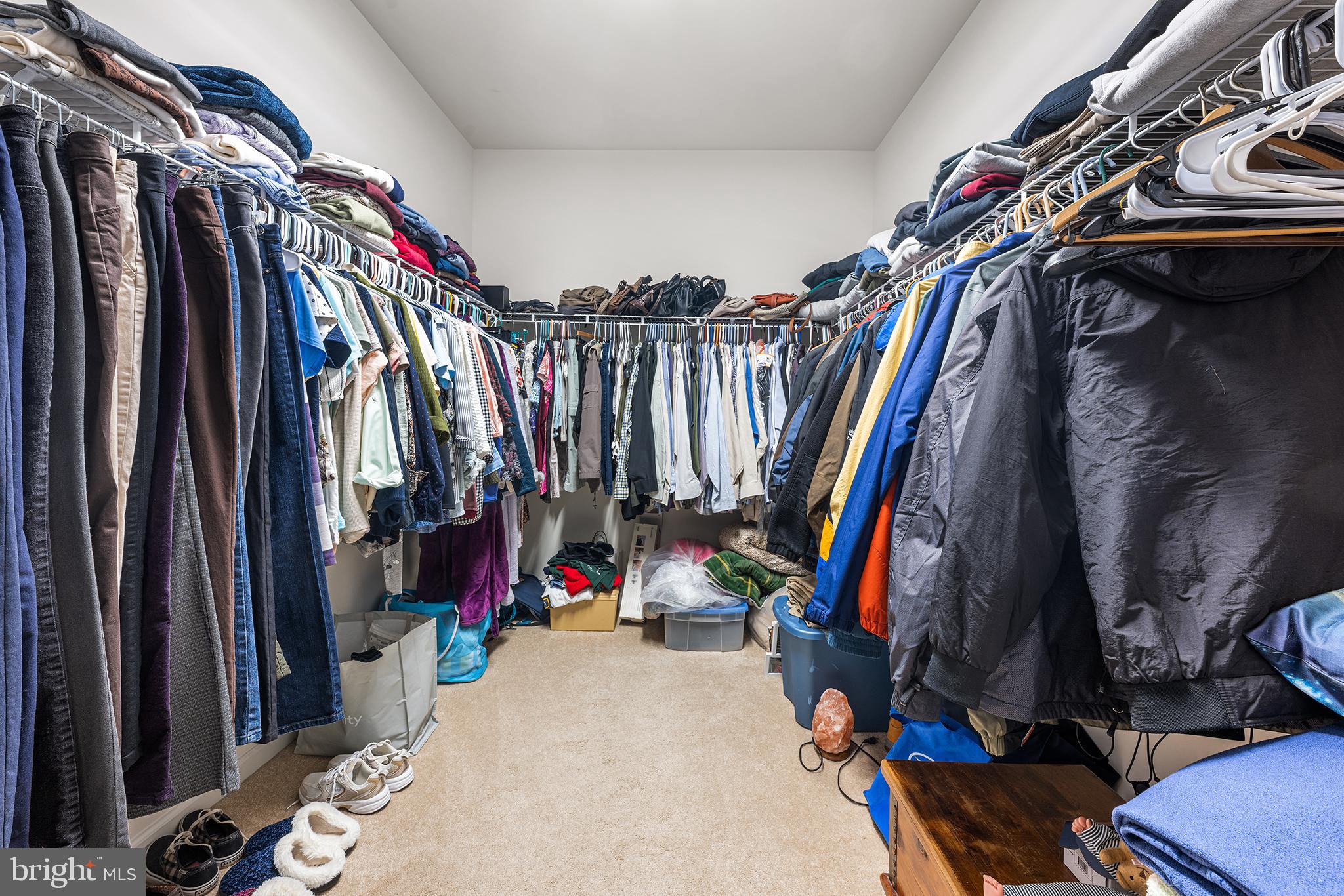 OLD FIELD VILLAGE - Residential