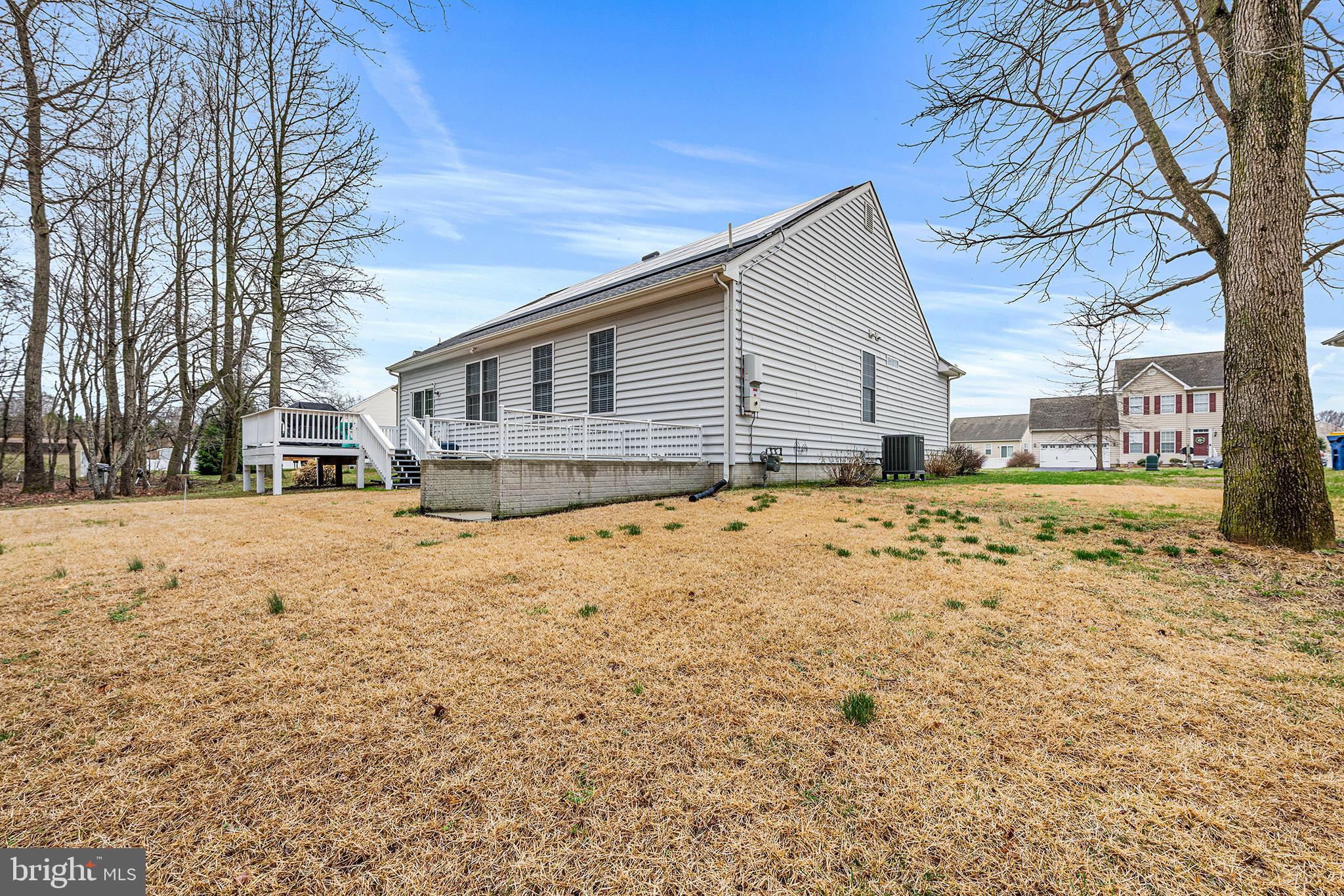 OLD FIELD VILLAGE - Residential