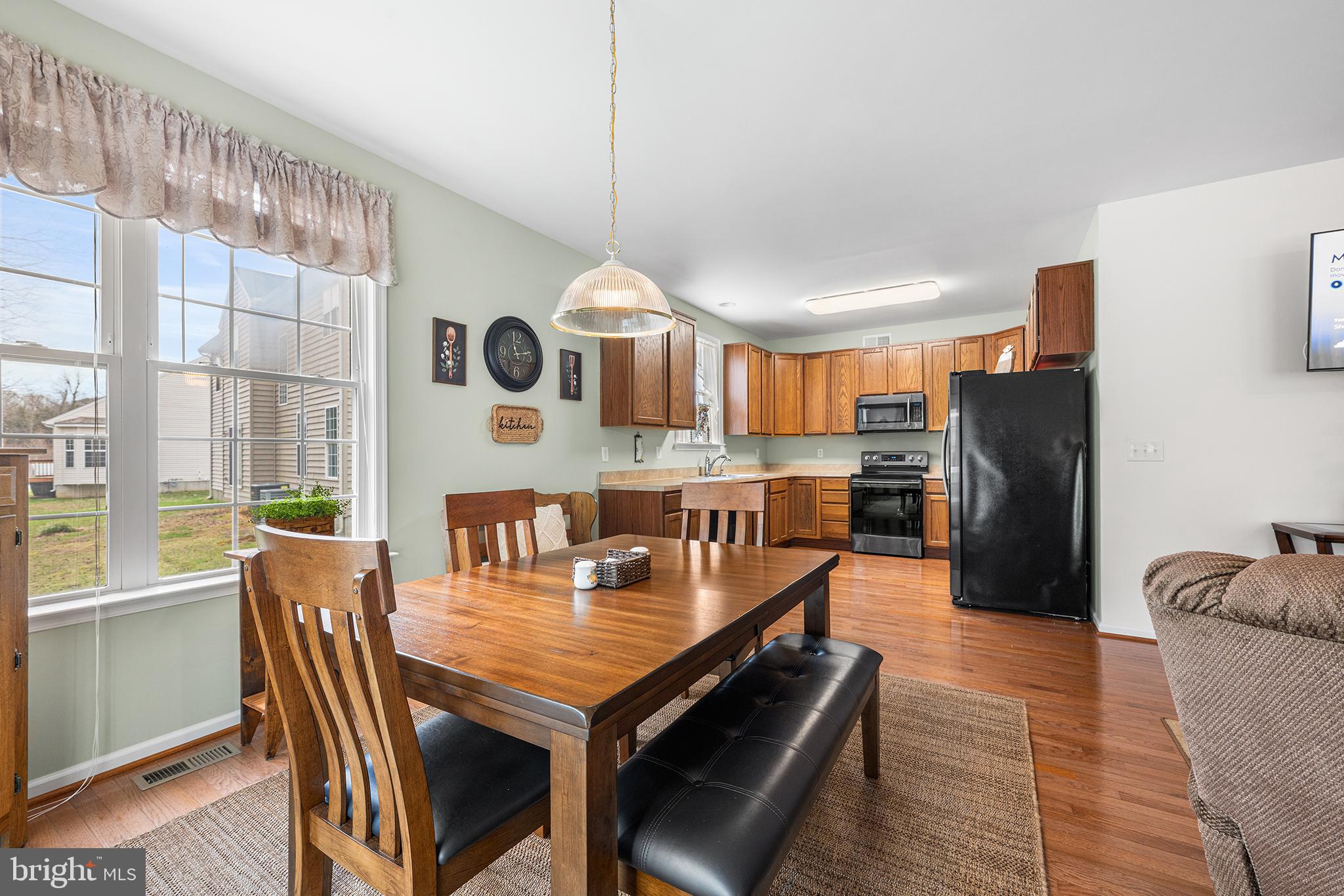 OLD FIELD VILLAGE - Residential