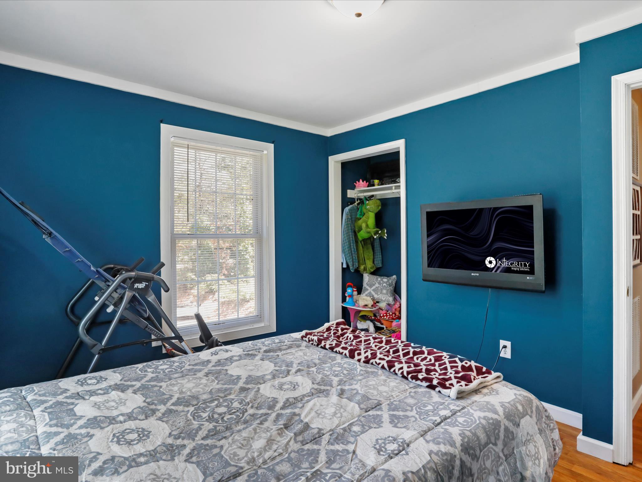 CABIN IN THE PINES - Residential