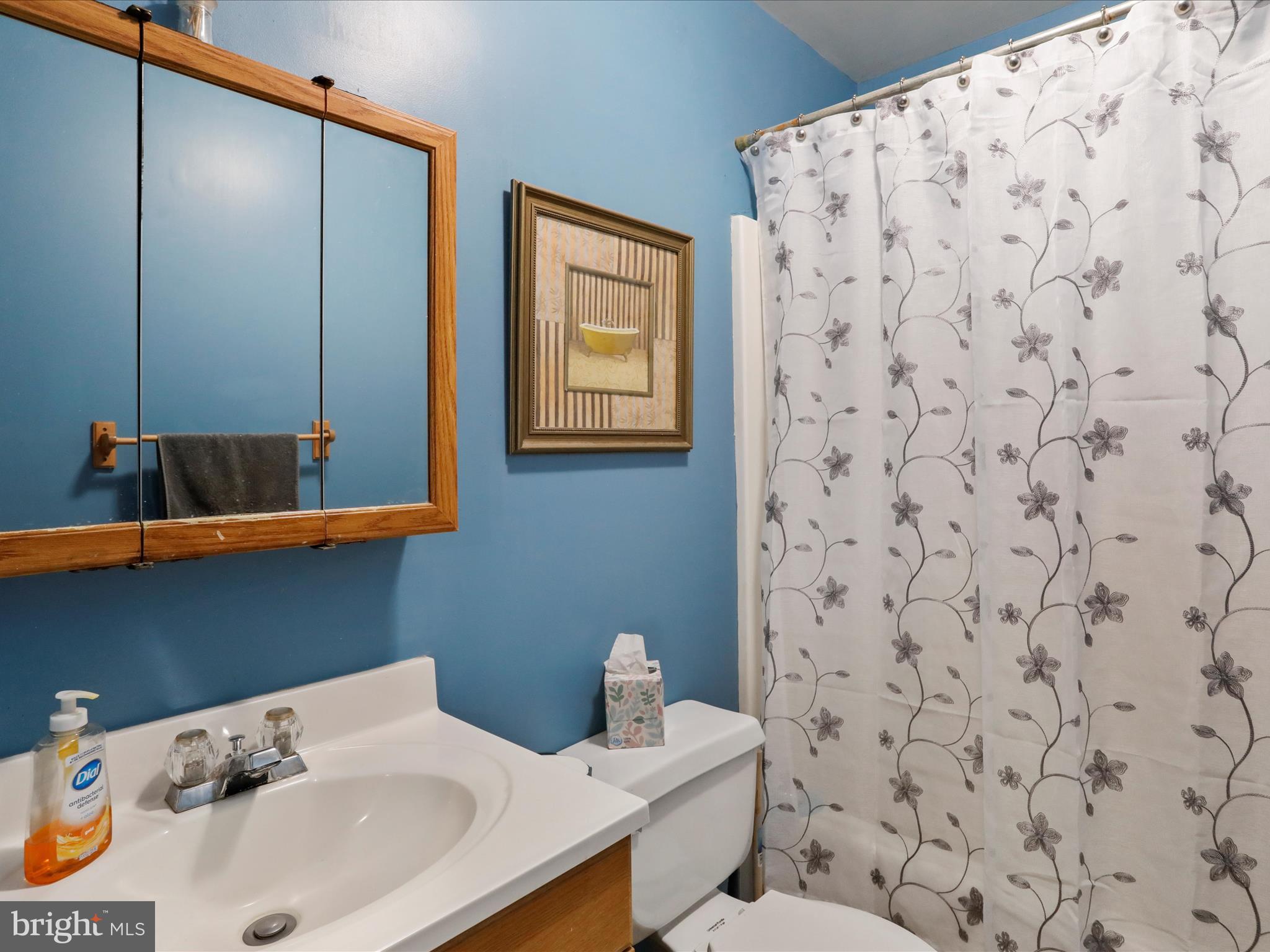 CABIN IN THE PINES - Residential