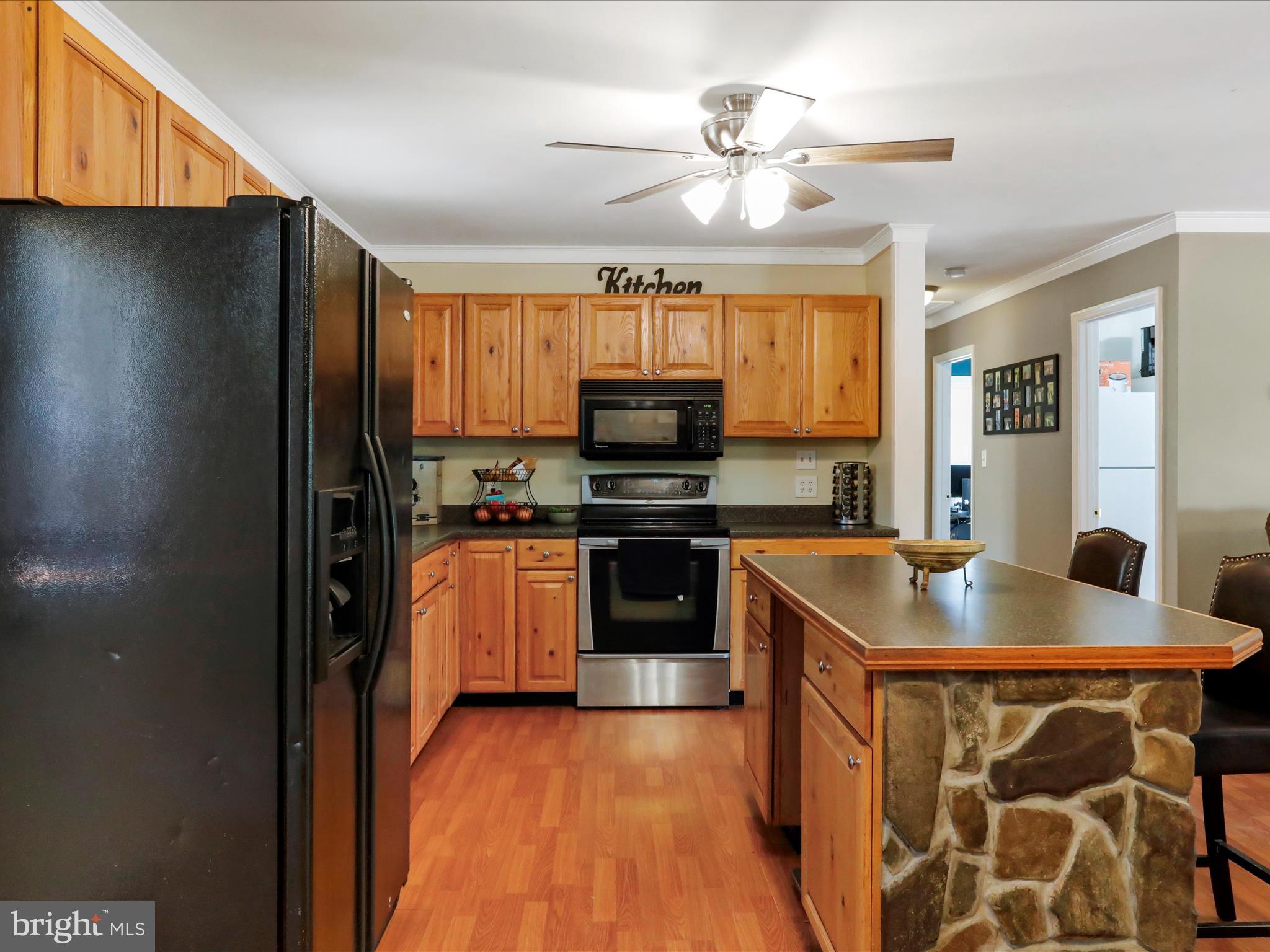 CABIN IN THE PINES - Residential