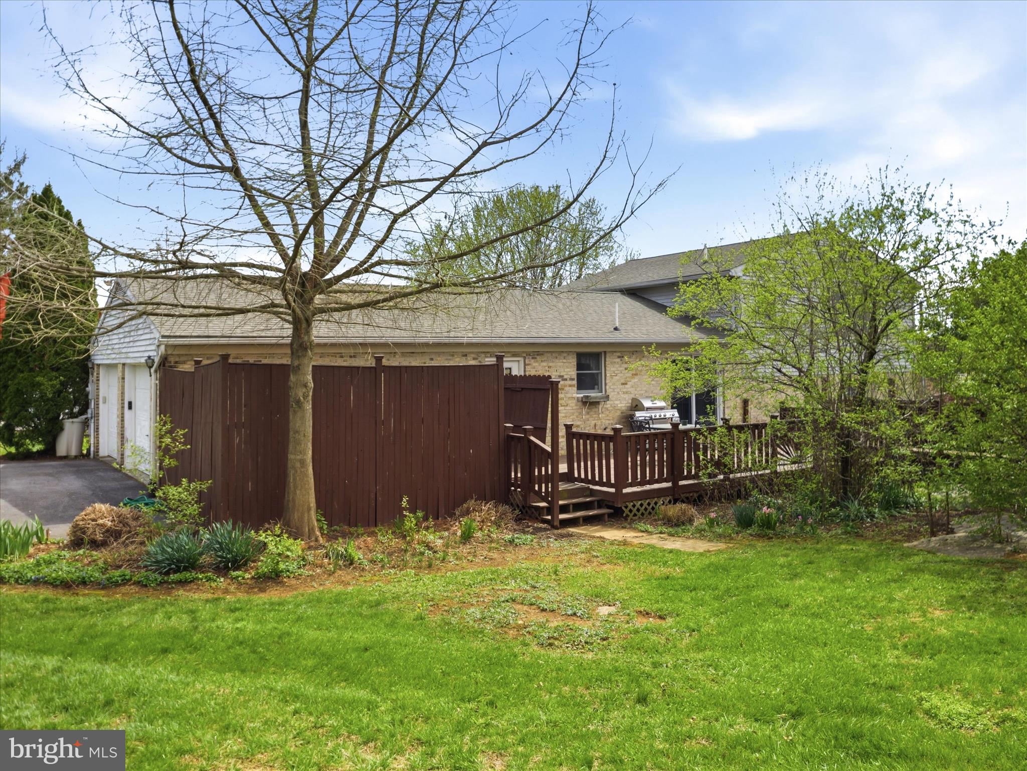 TAYLOR HEIGHTS - Residential