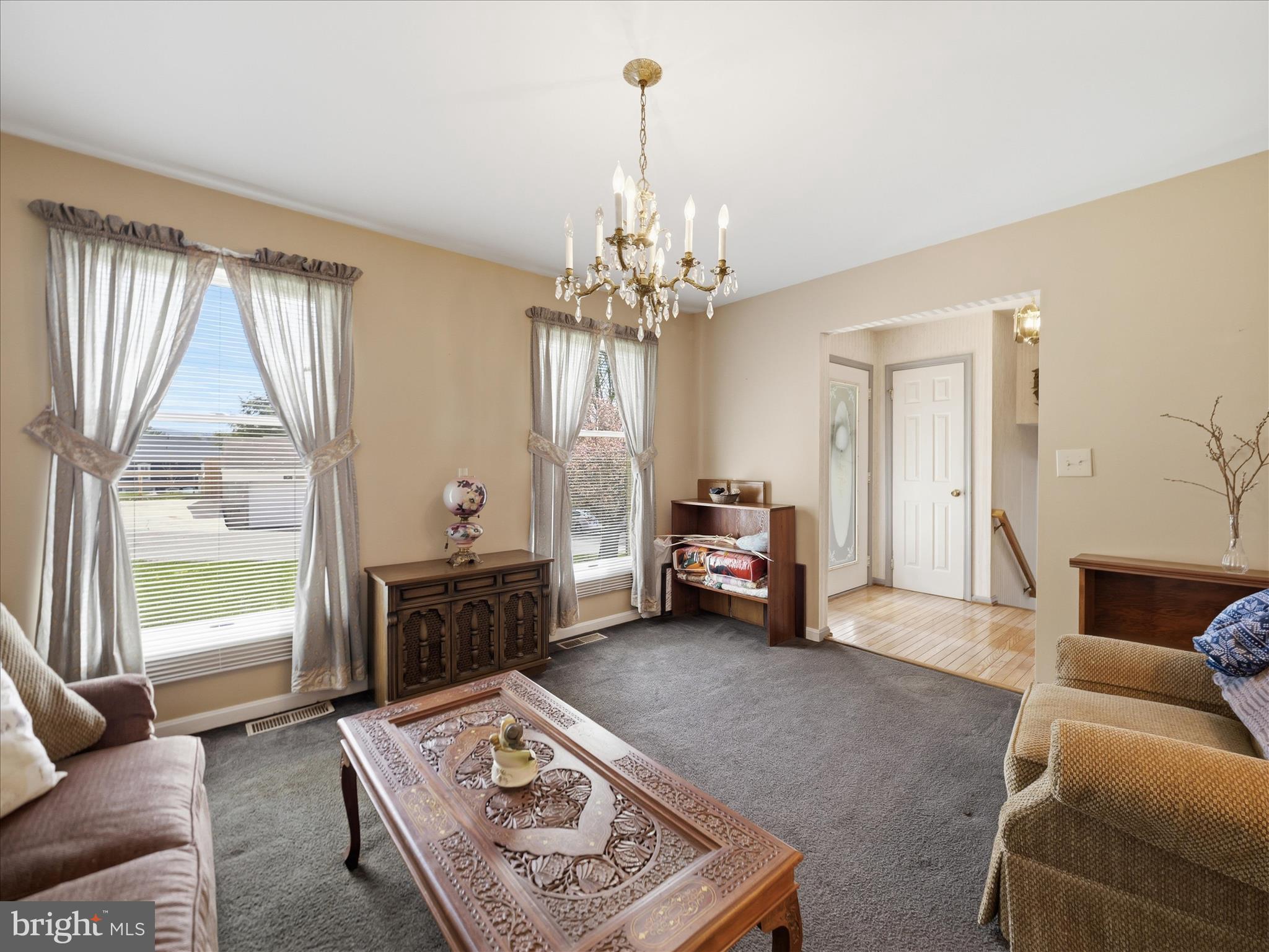 TAYLOR HEIGHTS - Residential