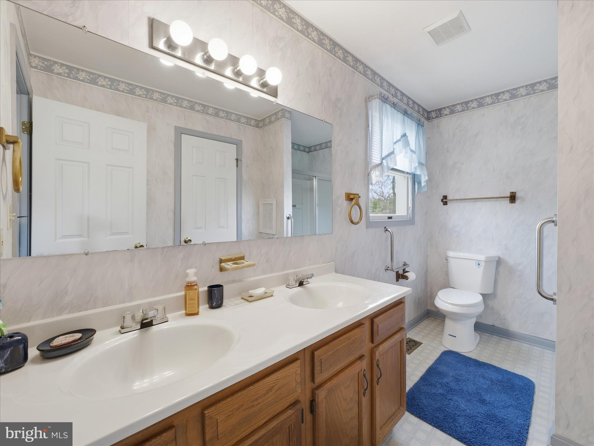 TAYLOR HEIGHTS - Residential