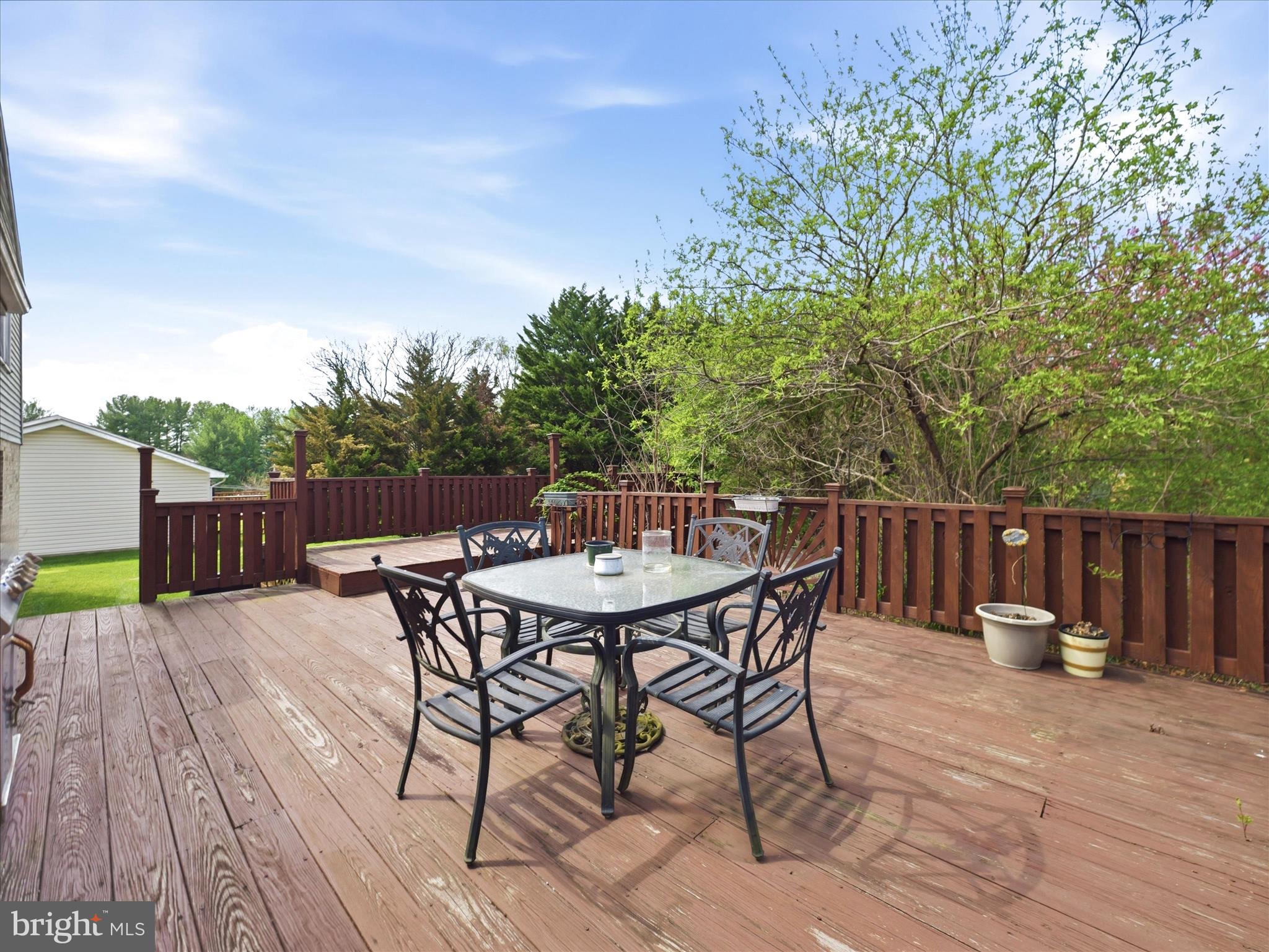 TAYLOR HEIGHTS - Residential