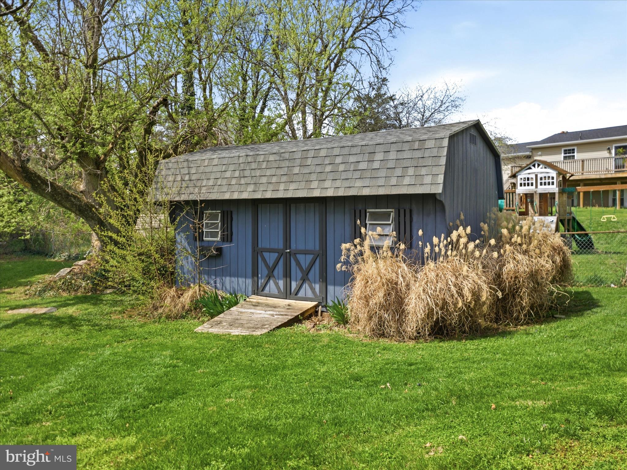 TAYLOR HEIGHTS - Residential