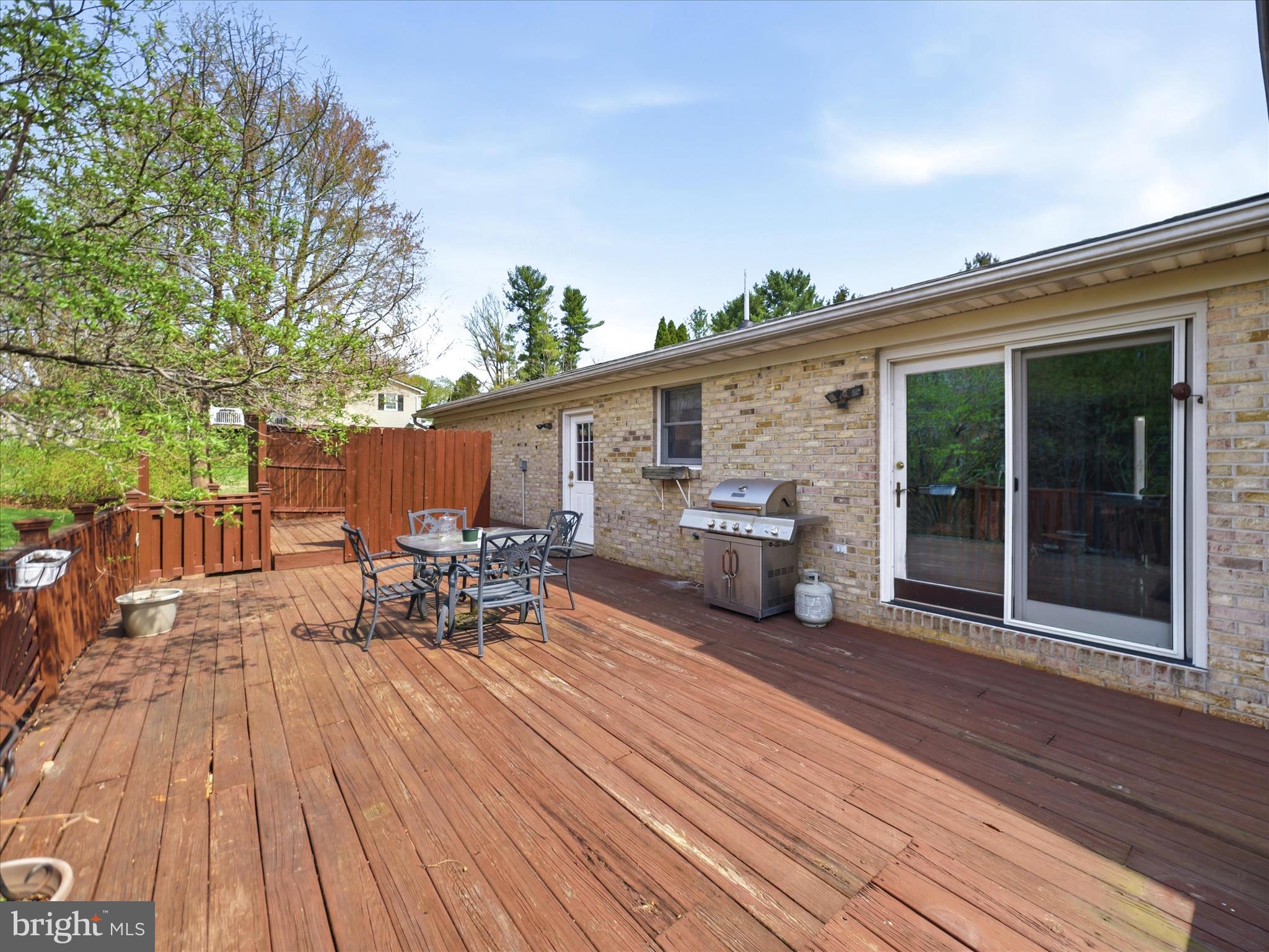 TAYLOR HEIGHTS - Residential