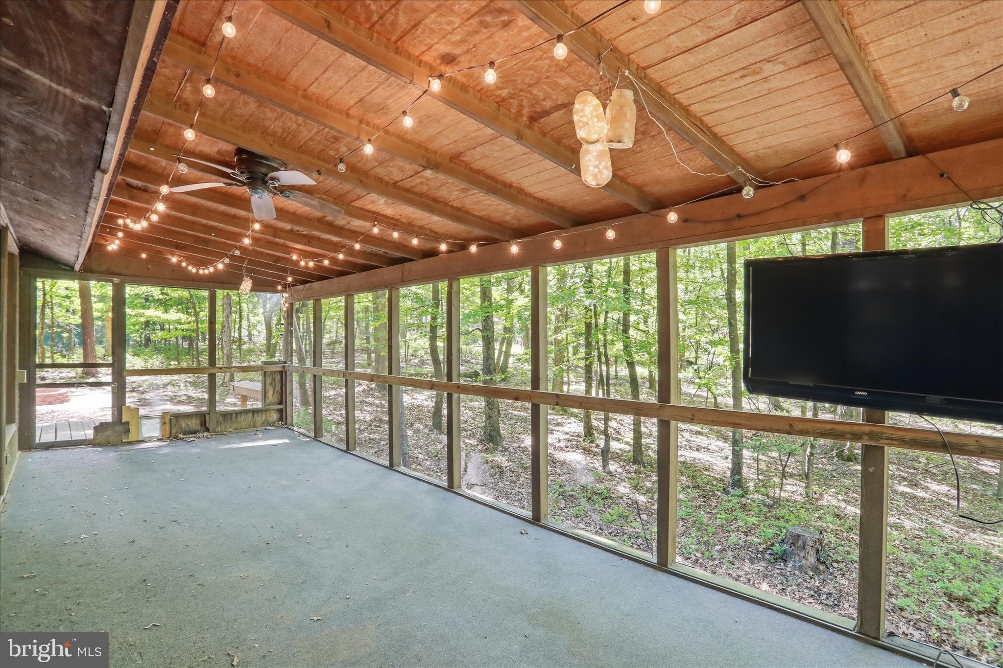 THE WOODS - Residential