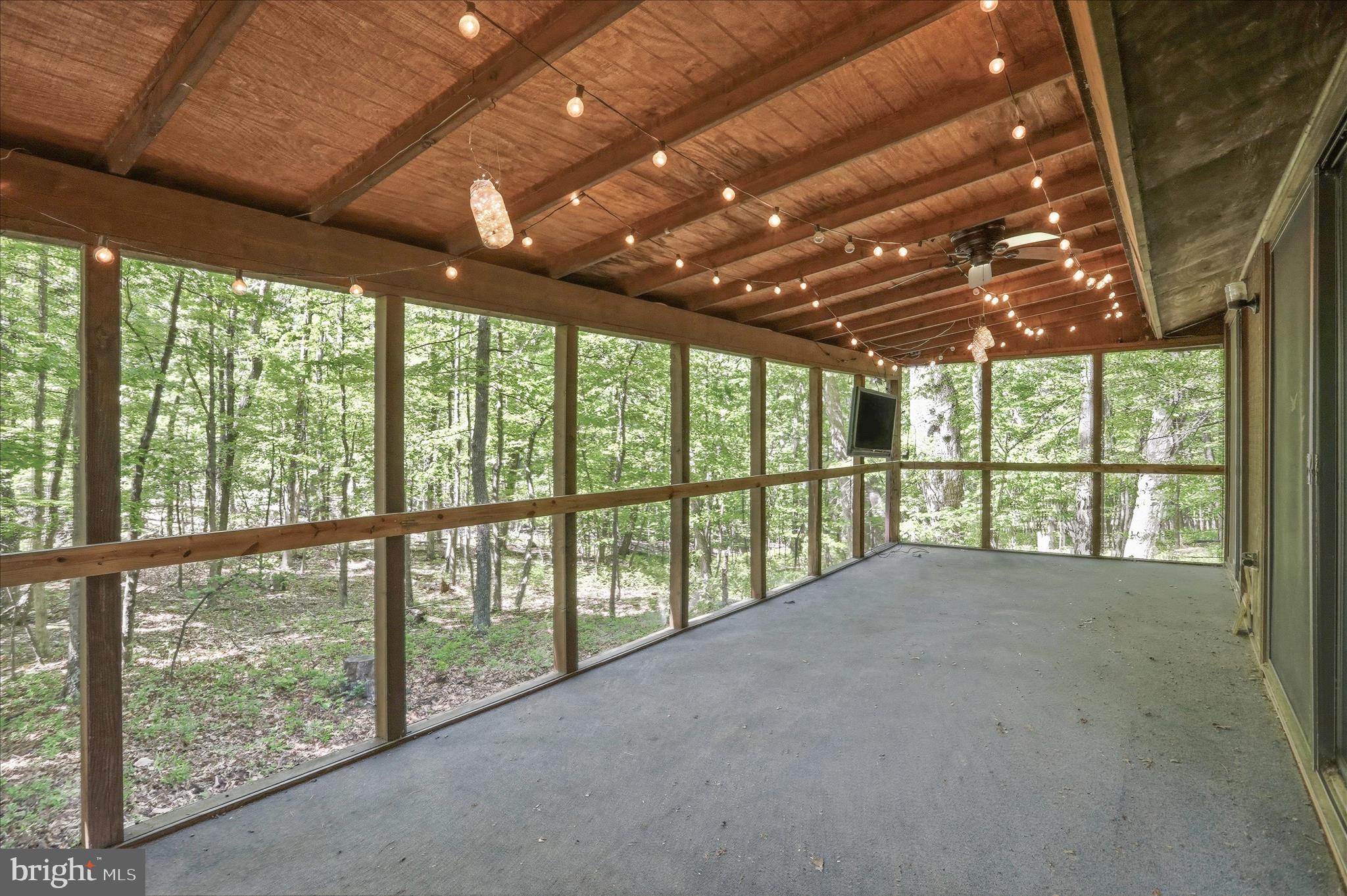 THE WOODS - Residential