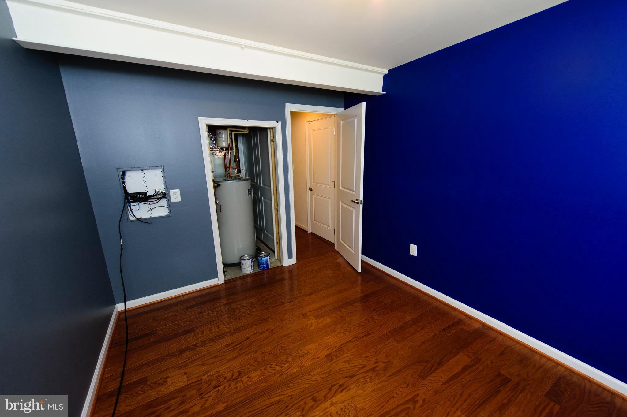 COURTHOUSE COMMONS - Residential