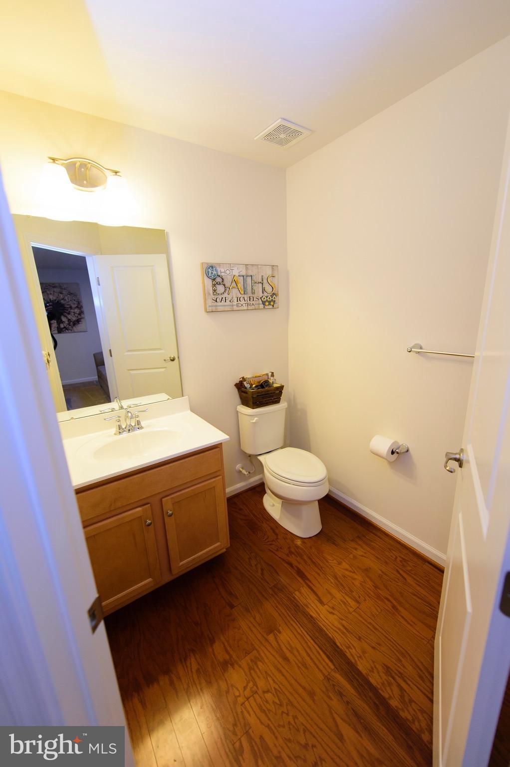 COURTHOUSE COMMONS - Residential