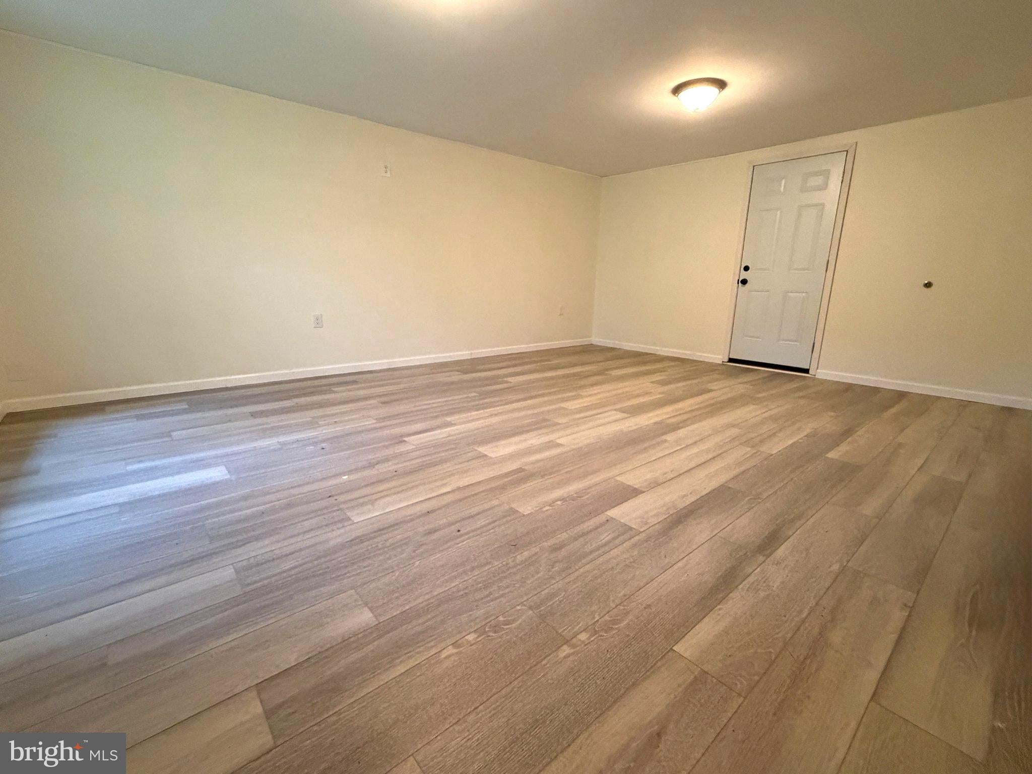 13111 VALLEY ROAD NE