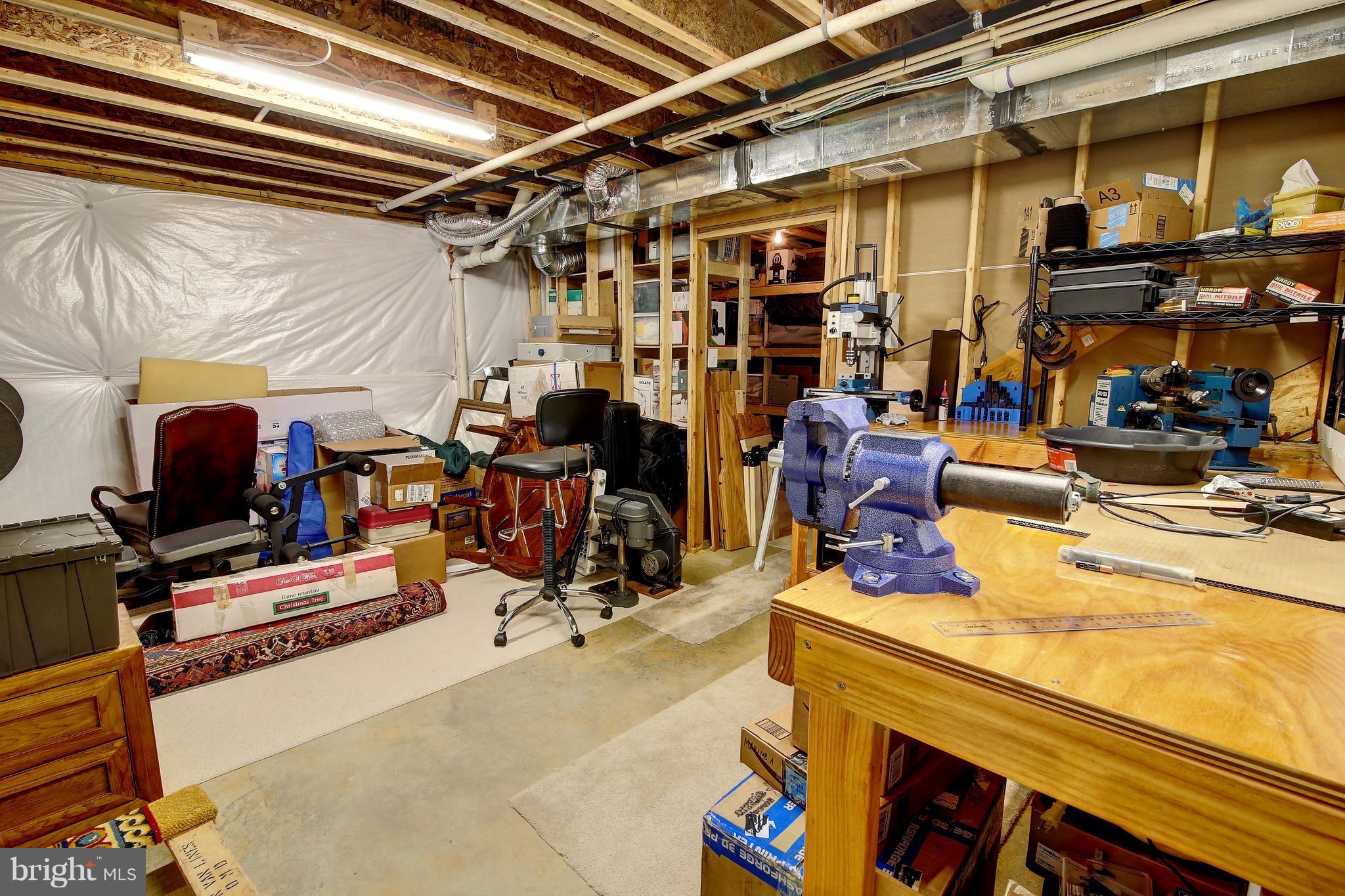 ARCADIA CHASE - Residential