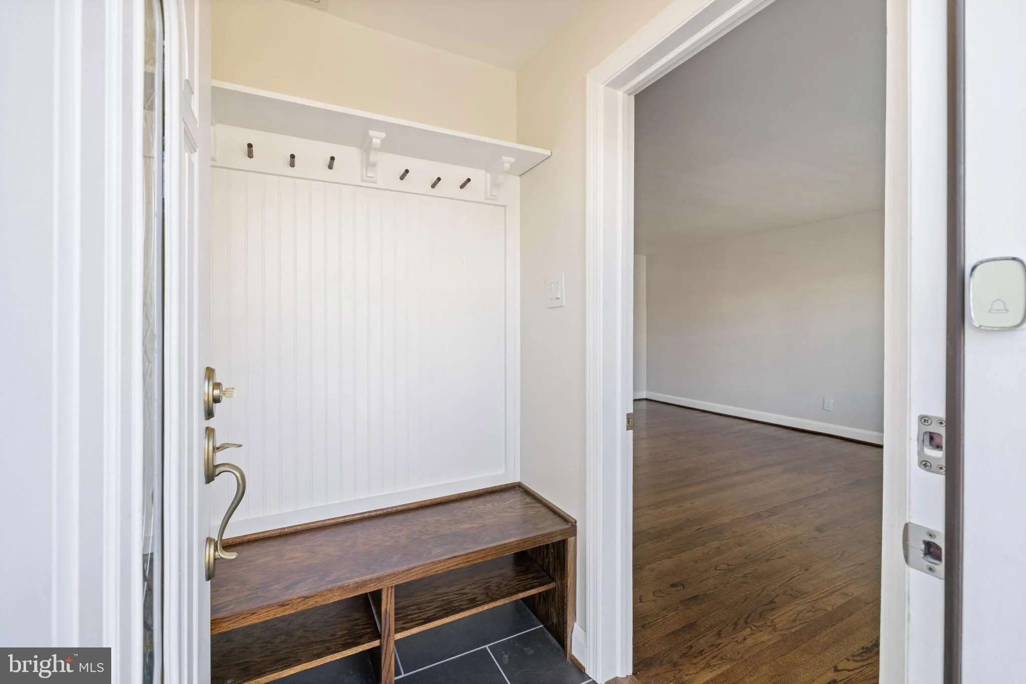 Towson, Maryland 21286, United States, 3 Bedrooms Bedrooms, ,2 BathroomsBathrooms,Residential,Contingent,76906