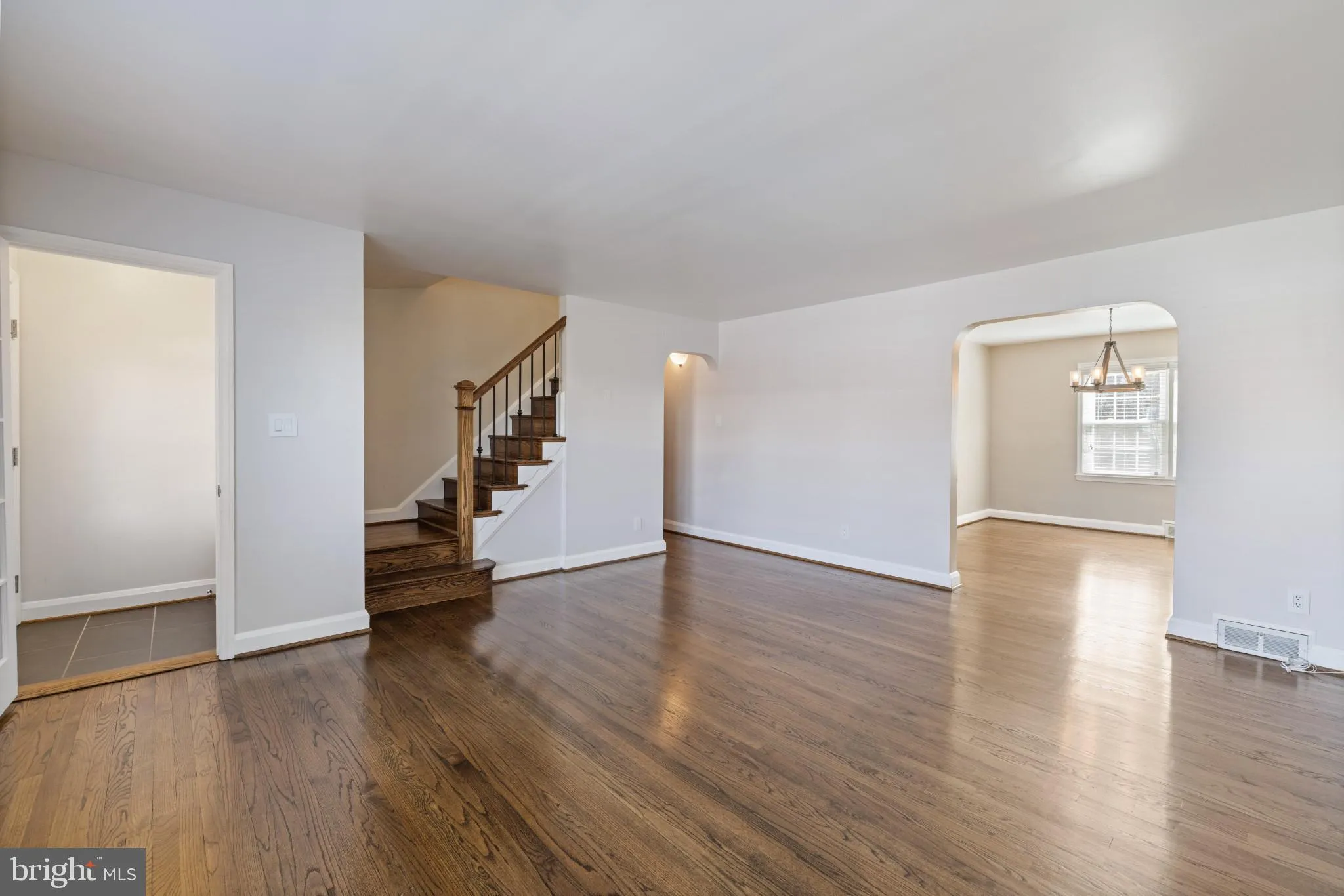 Towson, Maryland 21286, United States, 3 Bedrooms Bedrooms, ,2 BathroomsBathrooms,Residential,Contingent,76906