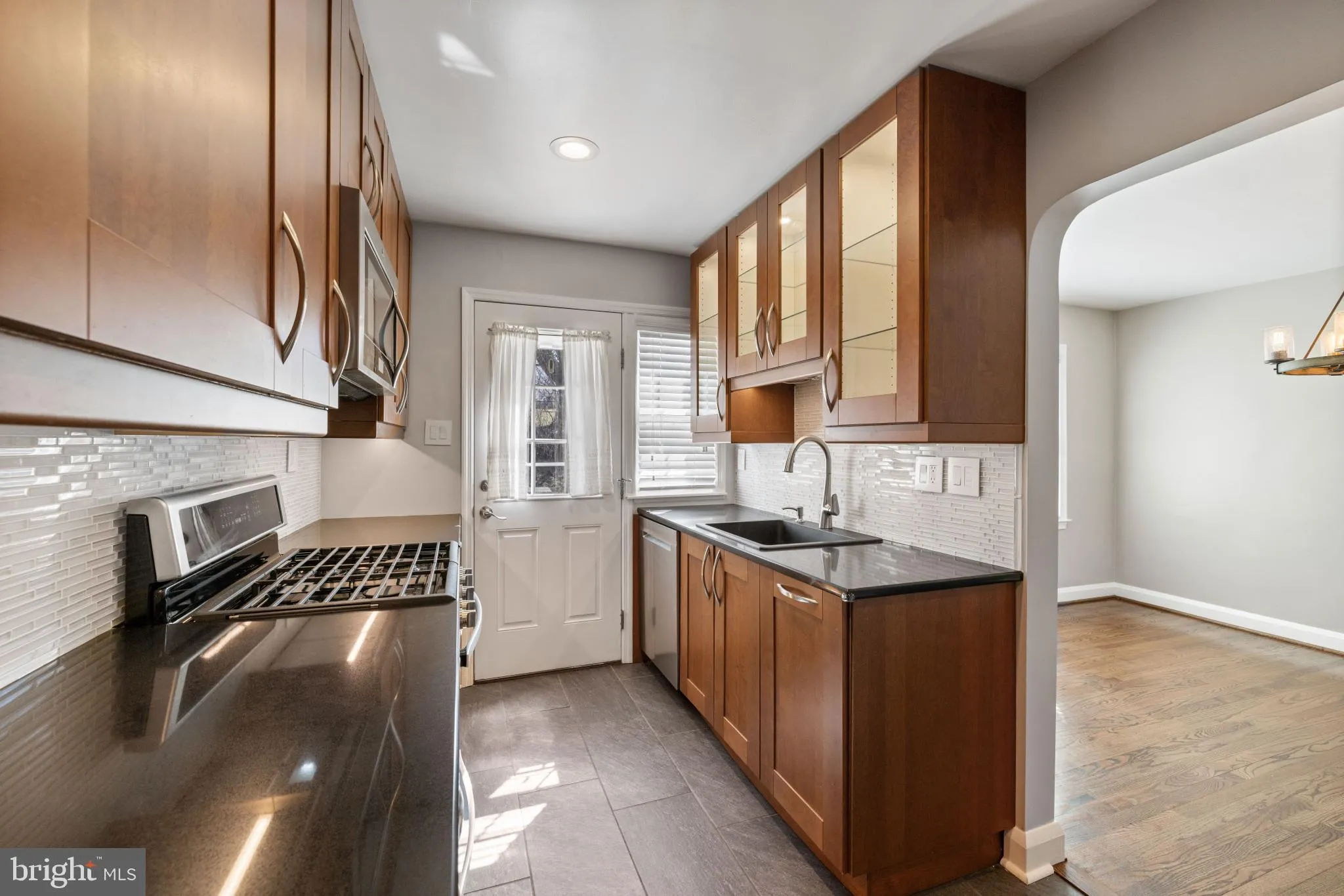 Towson, Maryland 21286, United States, 3 Bedrooms Bedrooms, ,2 BathroomsBathrooms,Residential,Contingent,76906