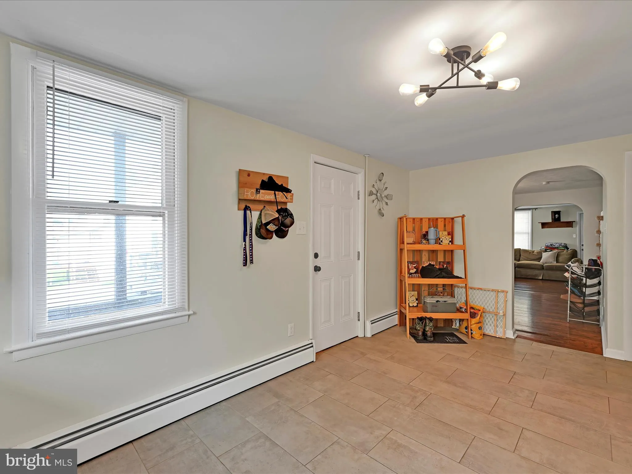 York, Pennsylvania 17408, United States, 6 Bedrooms Bedrooms, ,Residential,Pending,171588