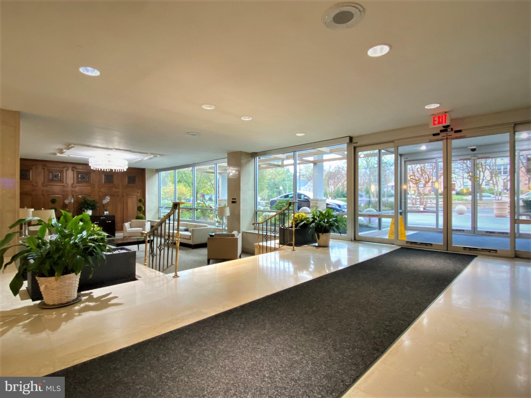 1900 LYTTONSVILLE ROAD 1103