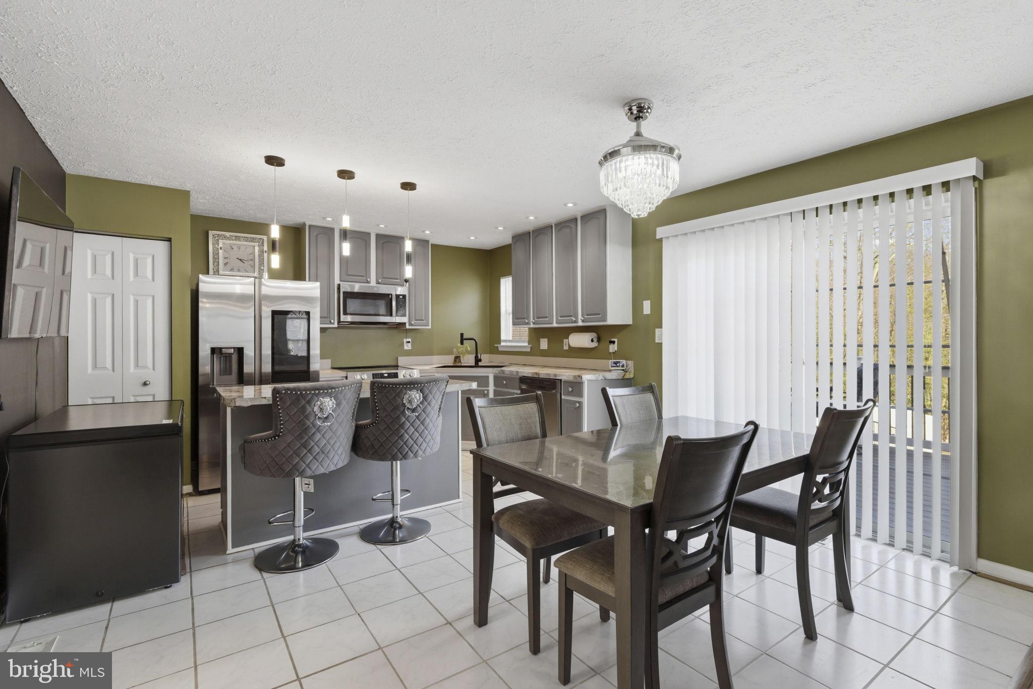 WOODLAND RUN - Residential