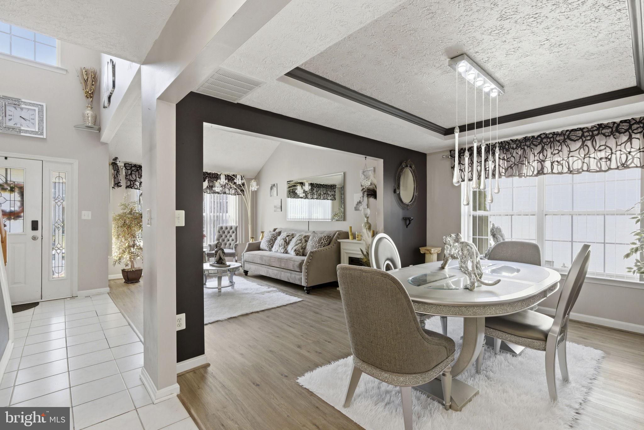 WOODLAND RUN - Residential