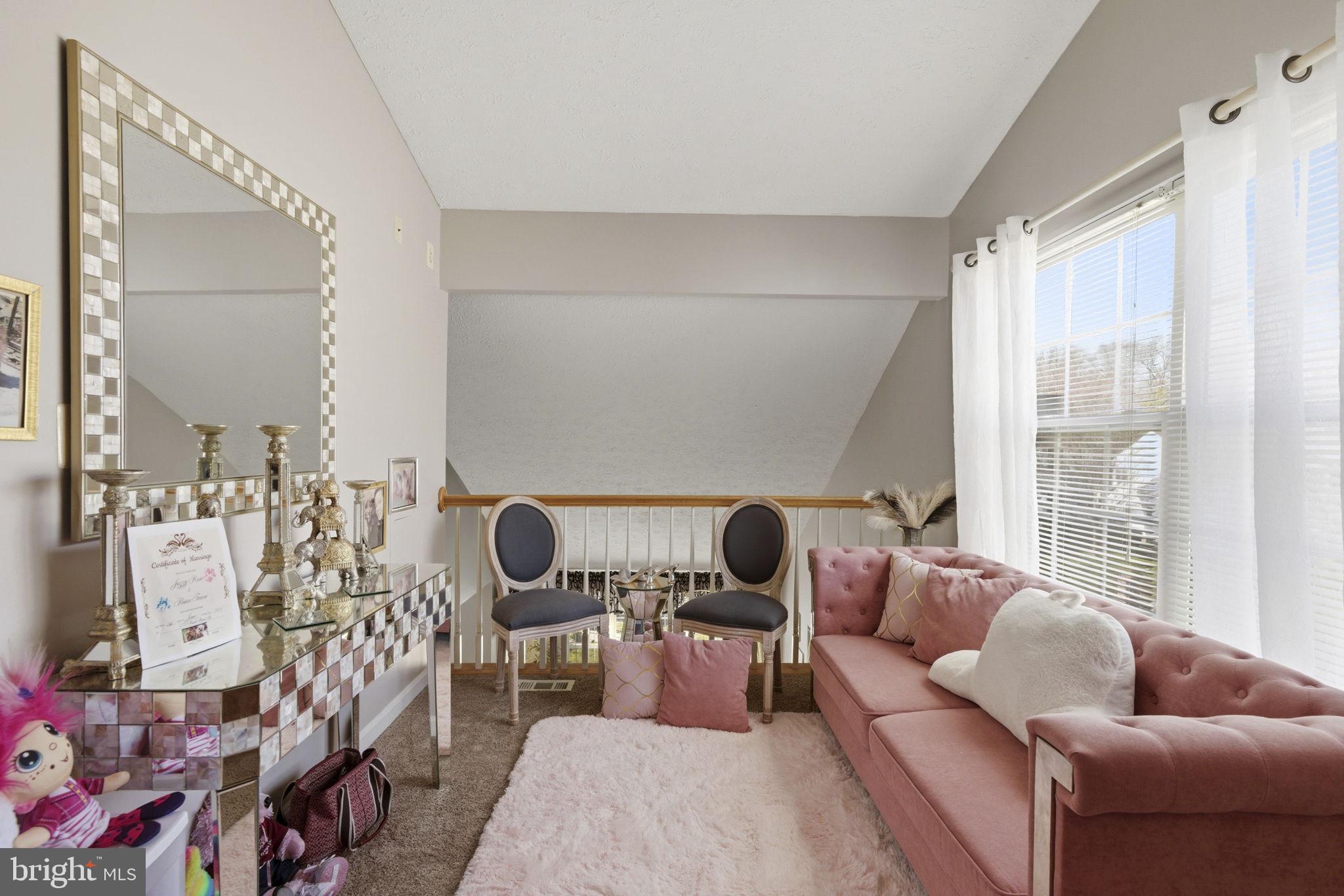 WOODLAND RUN - Residential