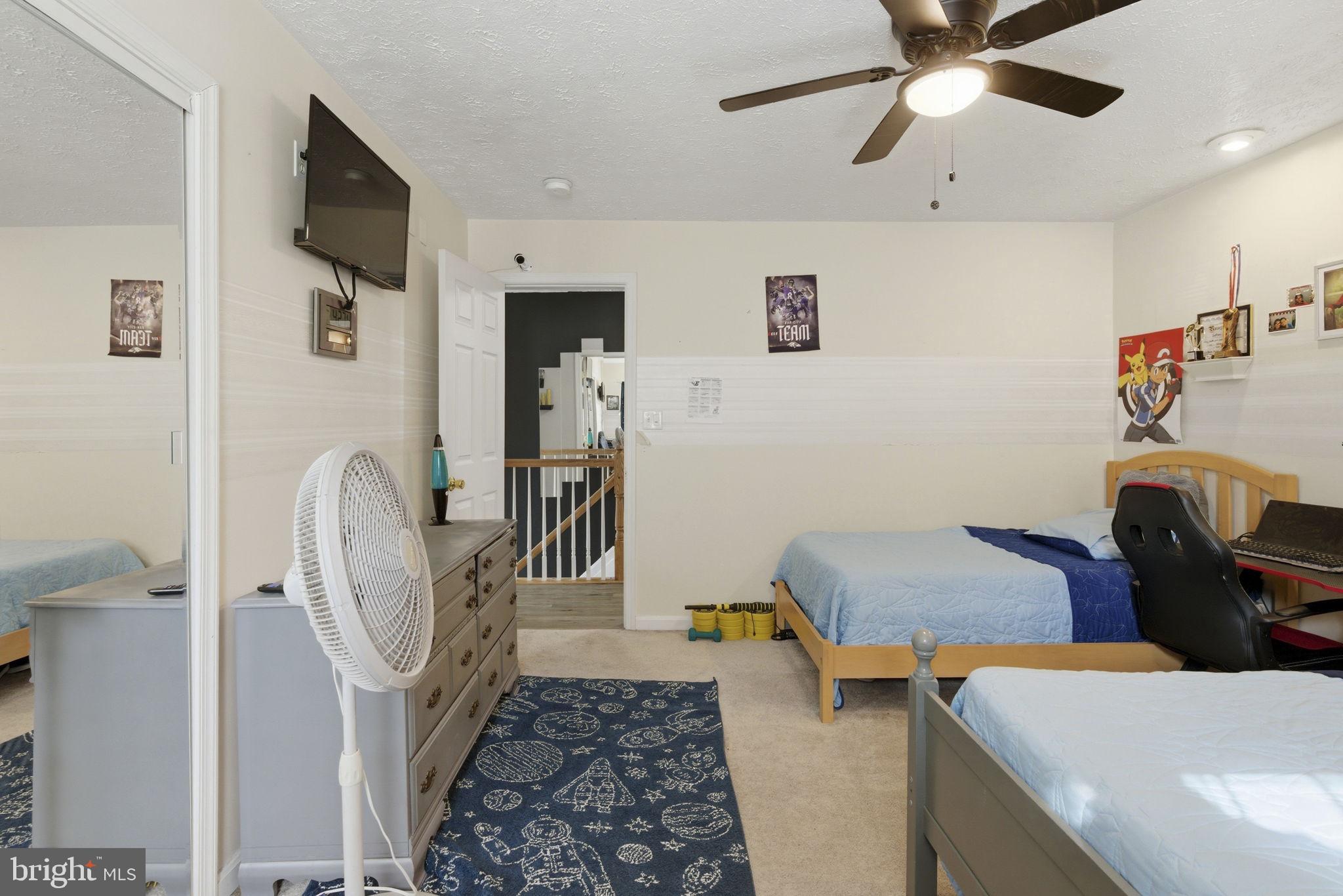 WOODLAND RUN - Residential