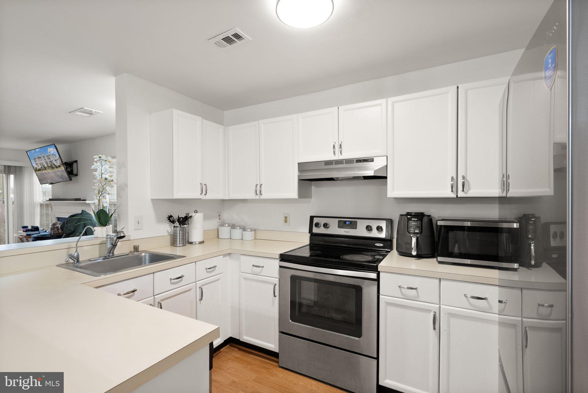 8003 COPPERFIELD WAY