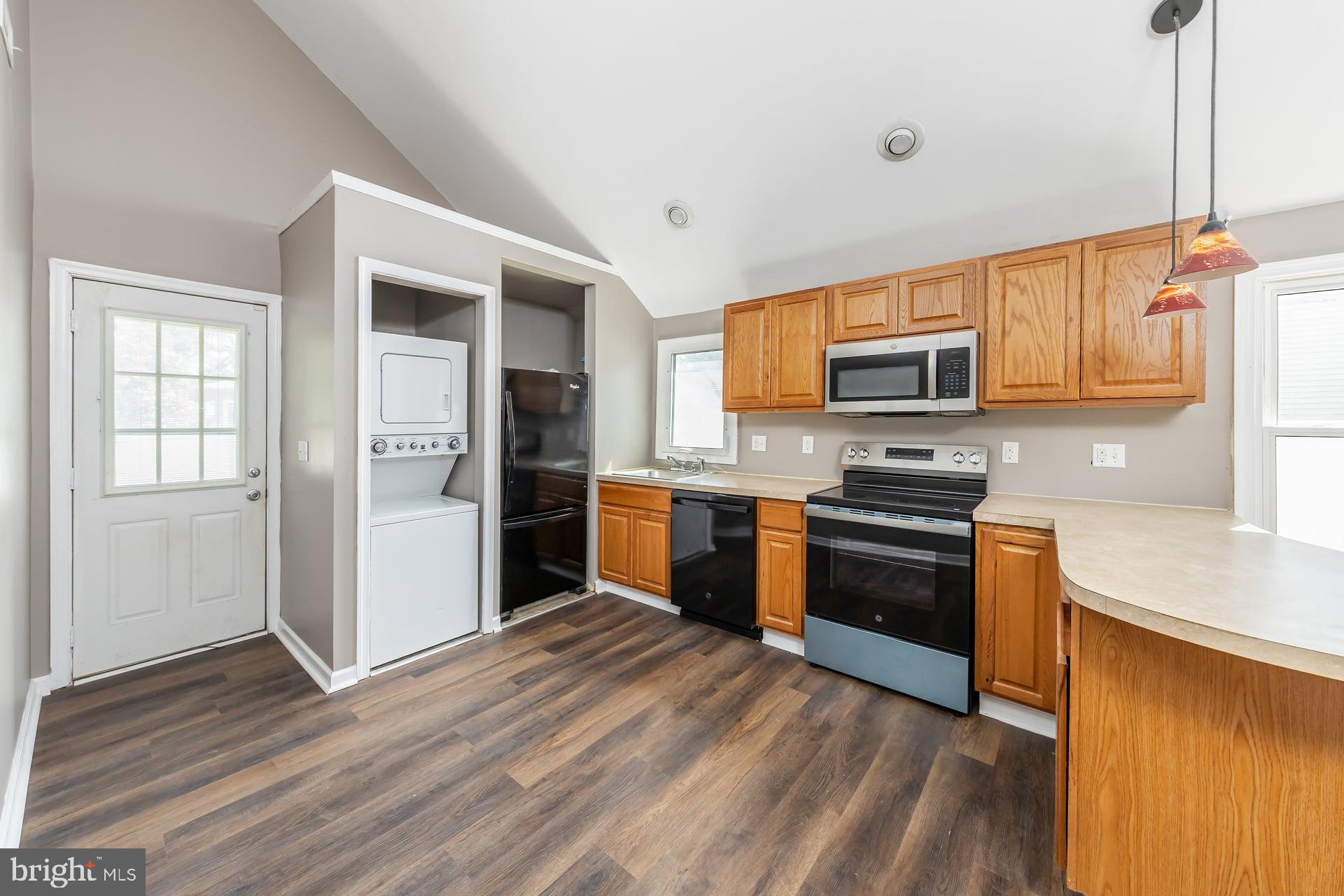 50 JENKINS AVENUE