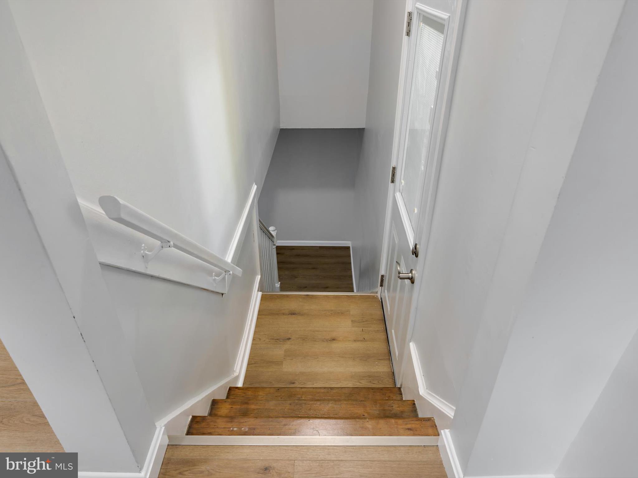 NEW CARROLLTON - Residential