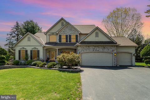 Photo of 904 Martin Avenue, EPHRATA, PA 17522 (MLS # PALA2068590)