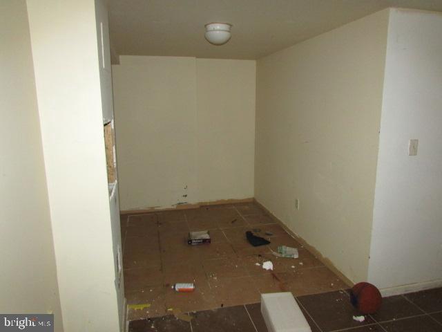 CENTENNIAL VILLAGE - Residential