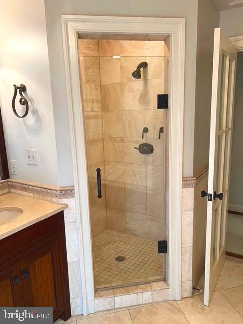 BURNING TREE - Residential Lease