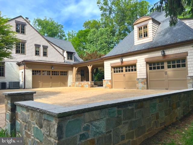 BURNING TREE - Residential Lease