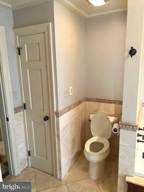 BURNING TREE - Residential Lease