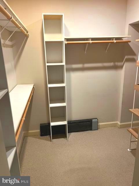 BURNING TREE - Residential Lease