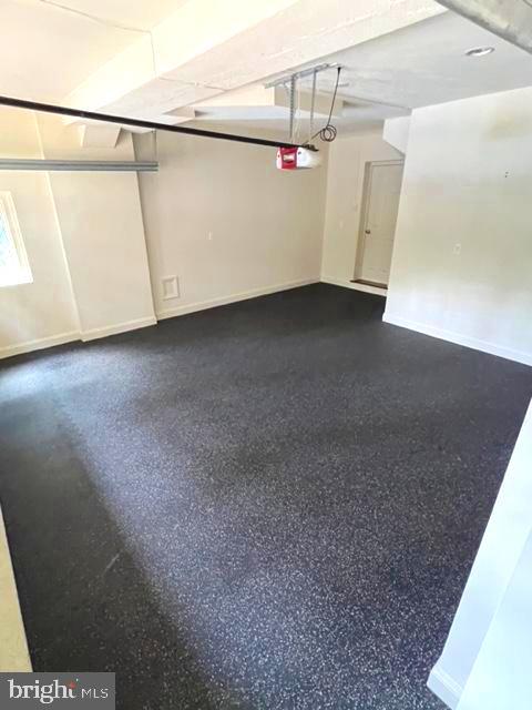 BURNING TREE - Residential Lease