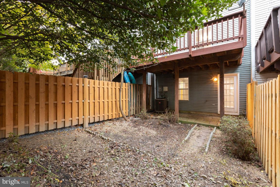 GUNNERS LAKE VILLAGE - Residential