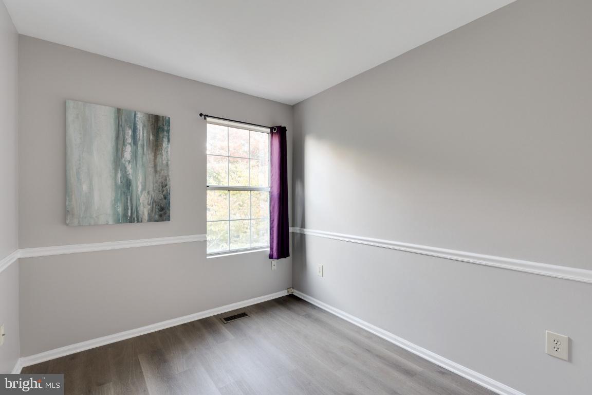 GUNNERS LAKE VILLAGE - Residential